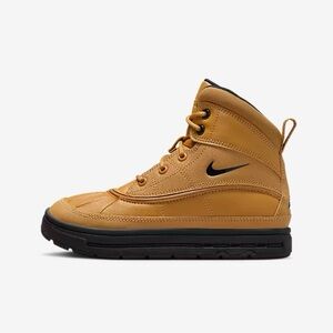 Brand New Nike Woodside 2 High